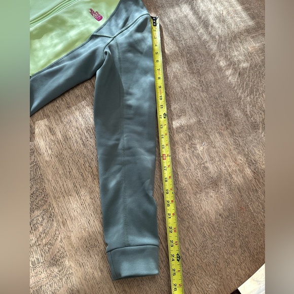 The North Face Momentum Fleece Jacket medium Olive Green Citrine Magenta logo - Picture 10 of 16